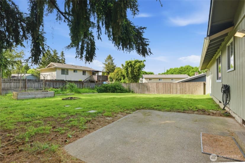 Property photo for 709 Enterprise Drive Ne, Lacey photo 14