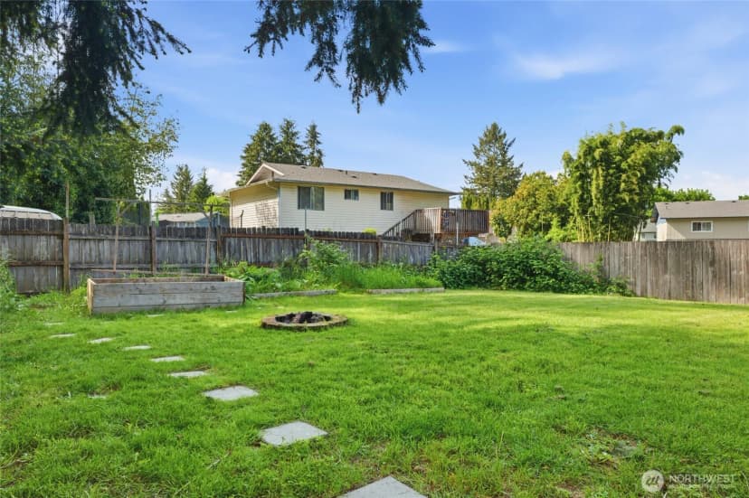 Property photo for 709 Enterprise Drive Ne, Lacey photo 16