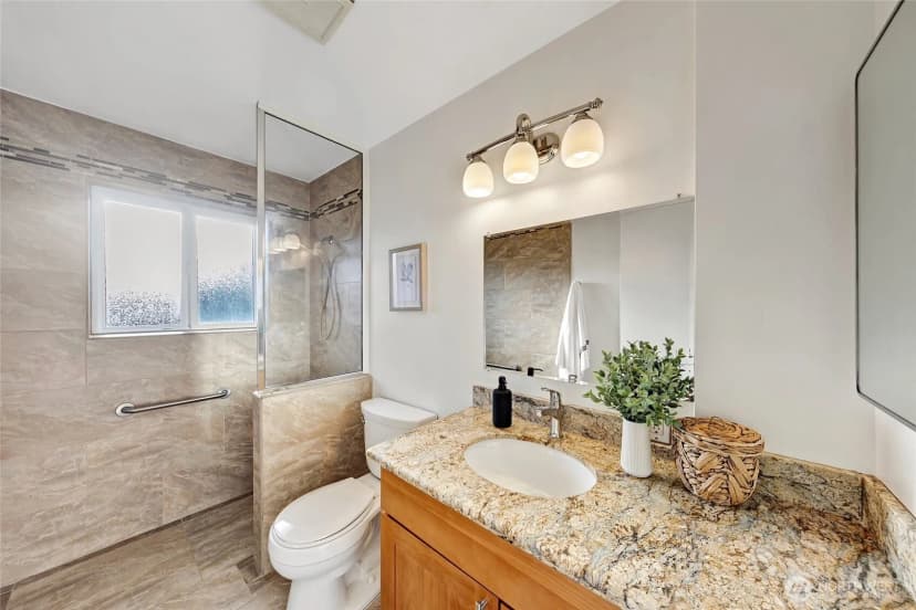 Property photo for 3933 S Mead Street, Seattle photo 17