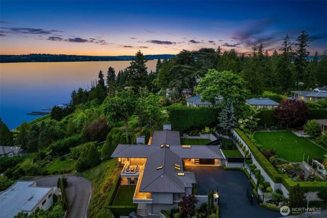 Property photo for 3223 Evergreen Point Road, Medina