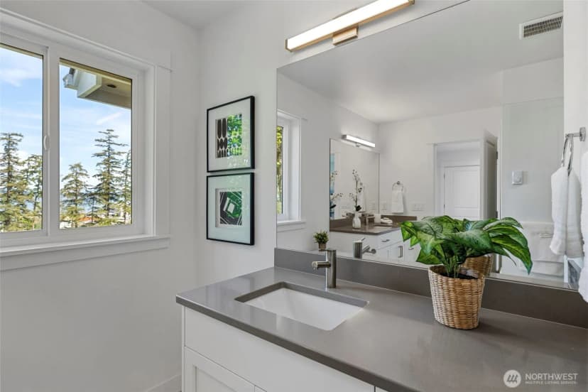Property photo for 4982 Highland Drive, Blaine photo 26