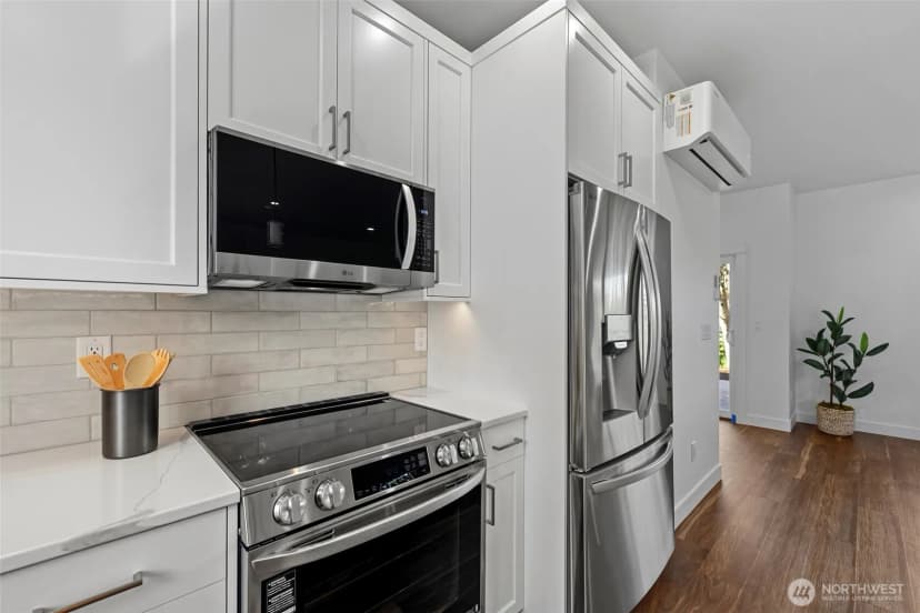 Property photo for 4982 Highland Drive, Blaine photo 14