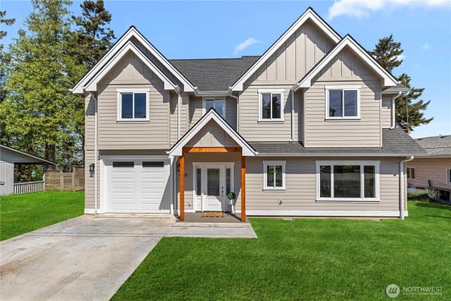 Property photo for 4982 Highland Drive, Blaine