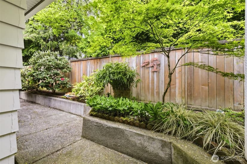 Property photo for 13009 6th Place Sw, Burien photo 30