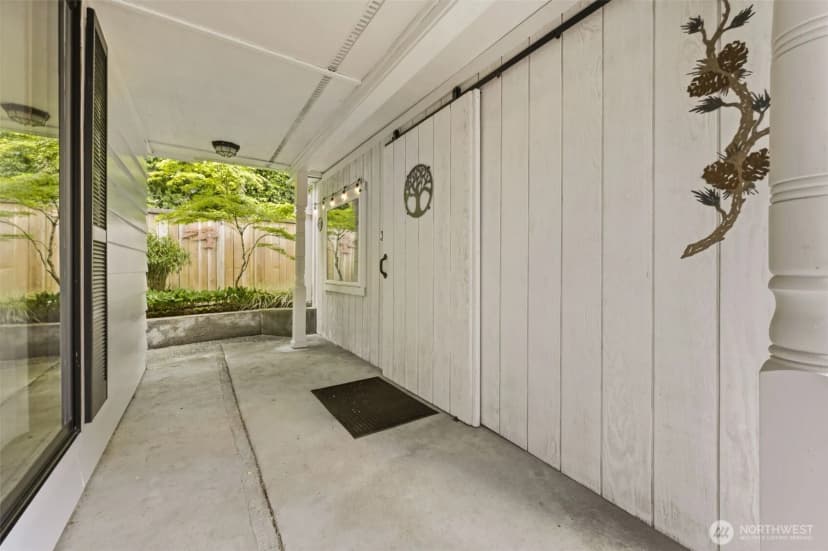 Property photo for 13009 6th Place Sw, Burien photo 29