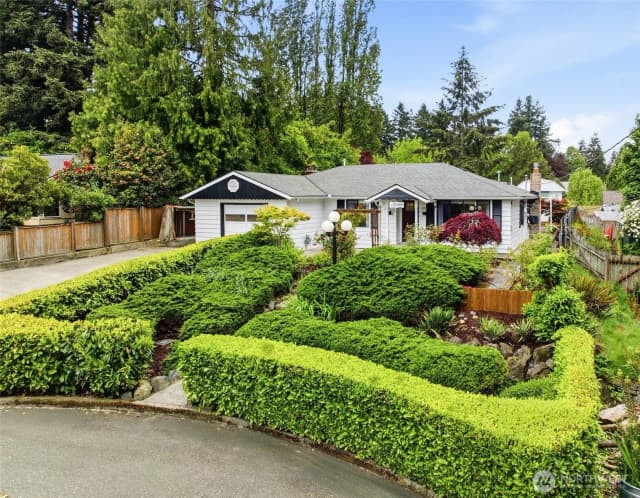 Property photo for 13009 6th Place Sw, Burien photo 2