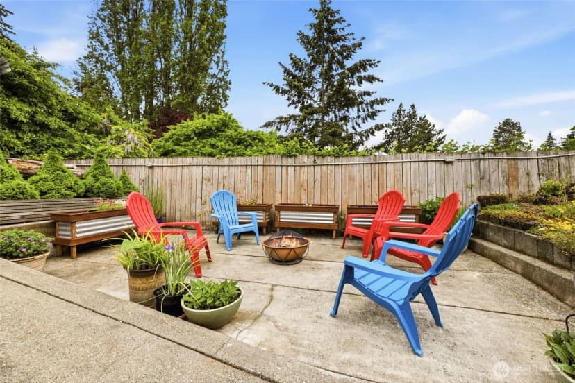 Property photo for 13009 6th Place Sw, Burien photo 33