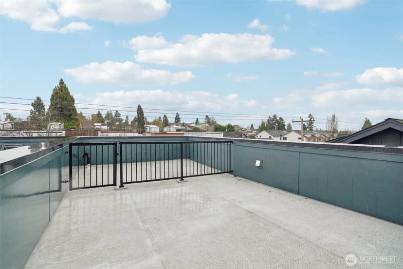 Property photo for 3817 B California Avenue Sw, Seattle photo 22