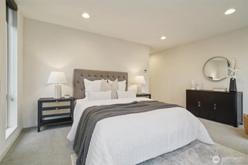 Property photo for 3817 B California Avenue Sw, Seattle photo 16