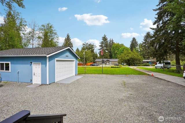 Property photo for 16625 190th Ave Se, Renton photo 3