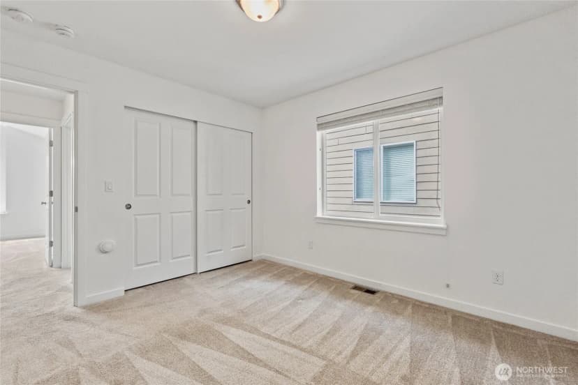 Property photo for 254 Elma Court Ne, Renton photo 24