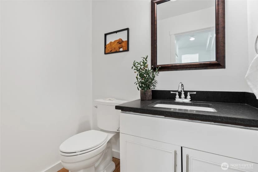 Property photo for 254 Elma Court Ne, Renton photo 7