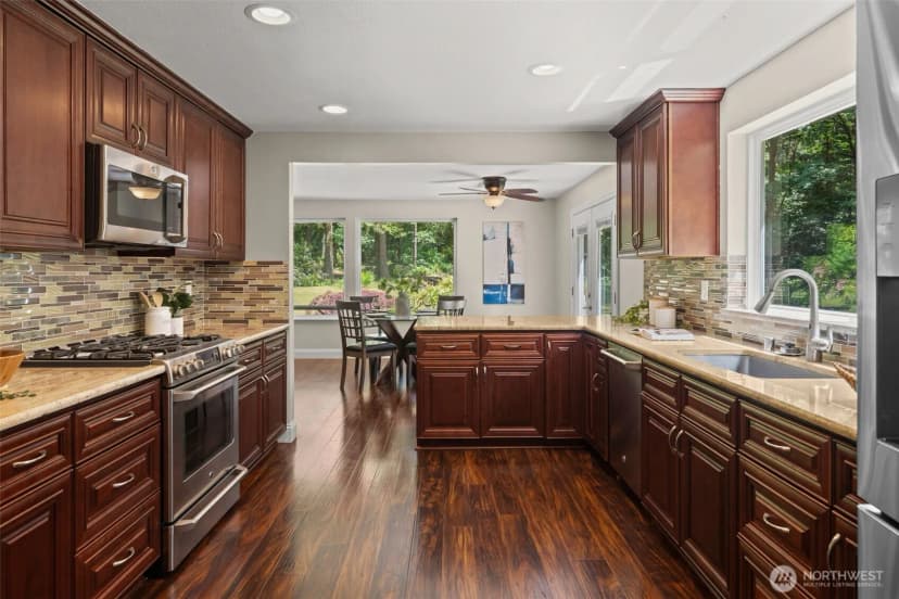 Property photo for 15408 14th Avenue Nw, Gig Harbor photo 7
