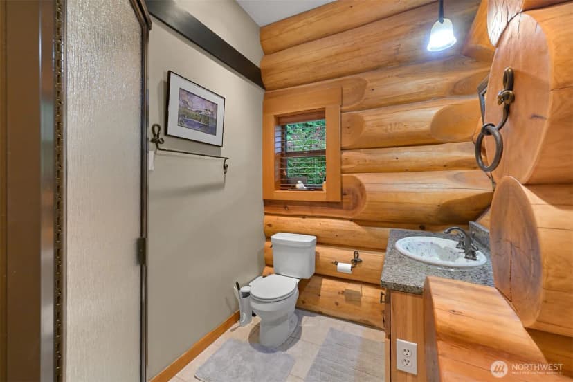 Property photo for 9957 Peace Road, Blaine photo 16