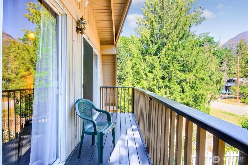 Property photo for 64455 Ne 180th Street, Baring photo 26