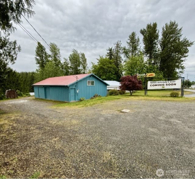 Property photo for 30836 3rd Avenue, Black Diamond photo 2