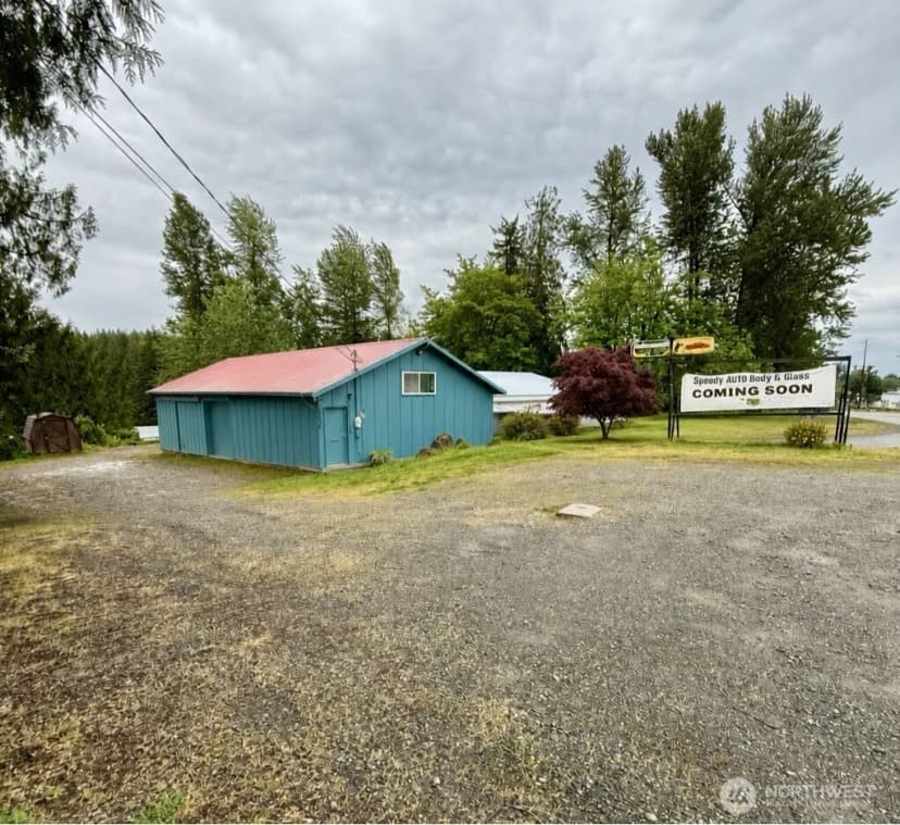 Property photo for 30836 3rd Avenue, Black Diamond photo 2
