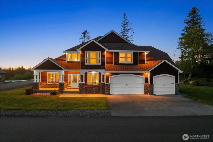 Property photo for 3015 Lighthouse Keepers Road, Ilwaco photo 2