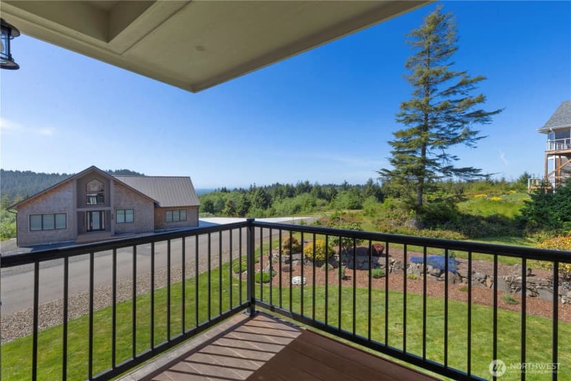 Property photo for 3015 Lighthouse Keepers Road, Ilwaco photo 21
