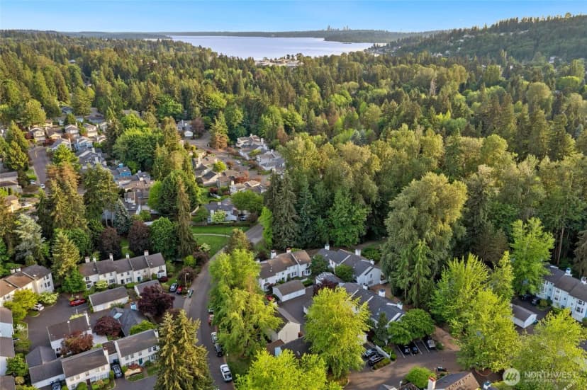 Property photo for 10273 Ne 129th Lane, Kirkland photo 26