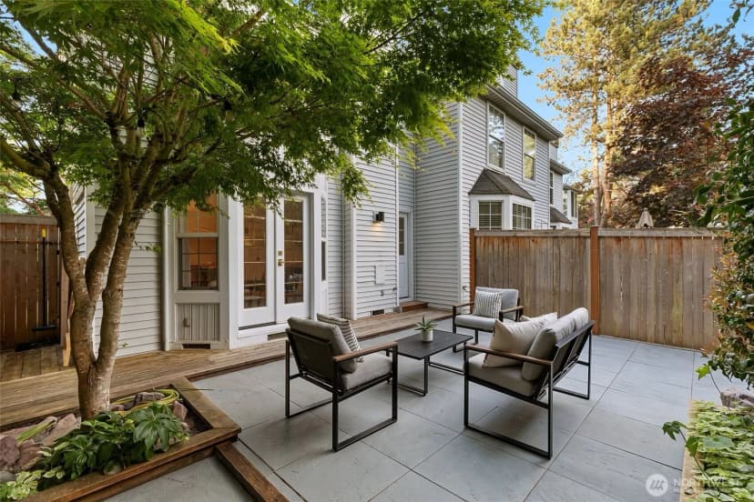Property photo for 10273 Ne 129th Lane, Kirkland photo 22