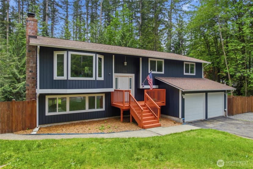 Property photo for 17536 201st Avenue Ne, Woodinville photo 25