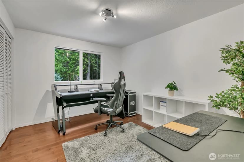 Property photo for 17536 201st Avenue Ne, Woodinville photo 15