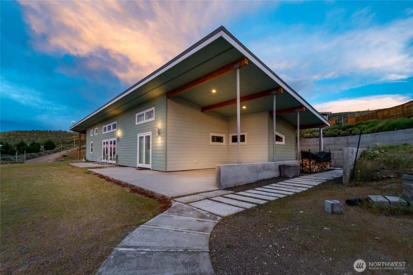 Property photo for 4205 E Plum Pt, Grand Coulee