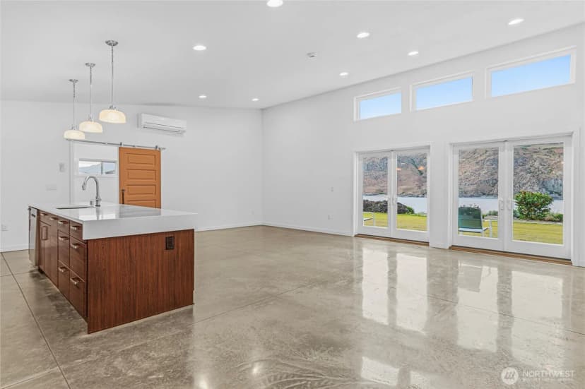 Property photo for 4205 E Plum Pt, Grand Coulee photo 5