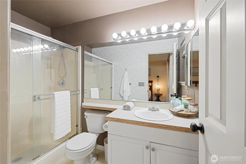 Property photo for 2300 Jefferson Avenue Ne #g-128, Renton photo 28