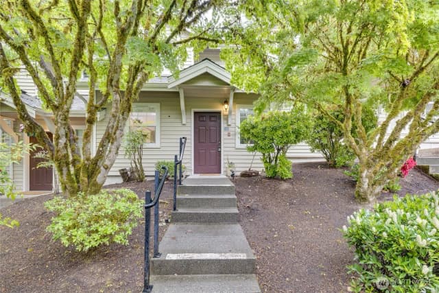 Property photo for 2300 Jefferson Avenue Ne #g-128, Renton photo 3