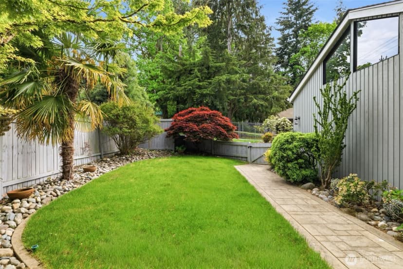 Property photo for 104 Sw 291st Street, Federal Way photo 4