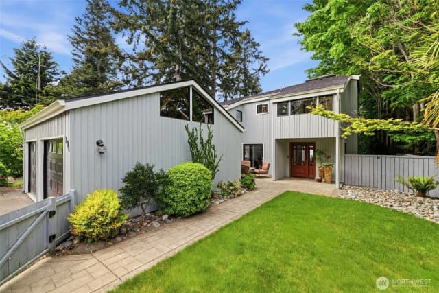 Property photo for 104 Sw 291st Street, Federal Way photo 3