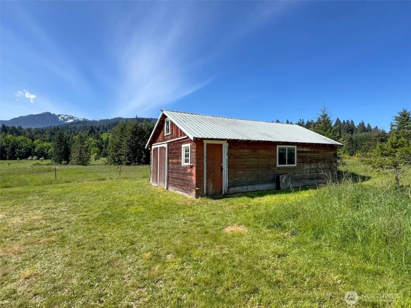 Property photo for 5118 S Mount Angeles Road, Port Angeles photo 14