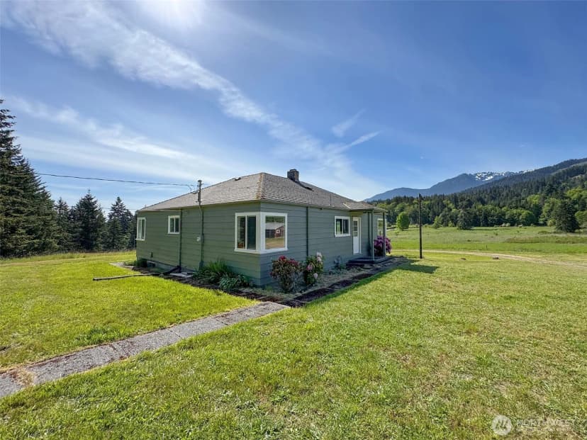 Property photo for 5118 S Mount Angeles Road, Port Angeles photo 21
