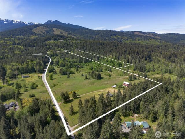 Property photo for 5118 S Mount Angeles Road, Port Angeles photo 2