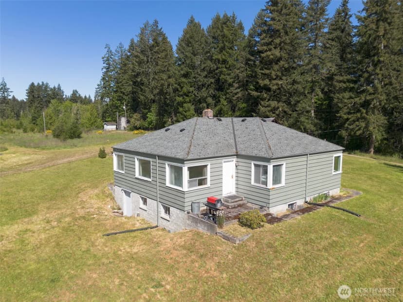 Property photo for 5118 S Mount Angeles Road, Port Angeles photo 19