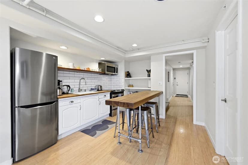 Property photo for 2107 N 63rd Street, Seattle photo 14