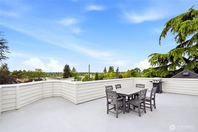 Property photo for 2107 N 63rd Street, Seattle photo 4