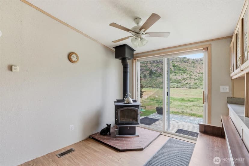 Property photo for 36499 Teel Hill Road N, Davenport photo 24