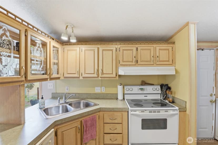 Property photo for 36499 Teel Hill Road N, Davenport photo 12