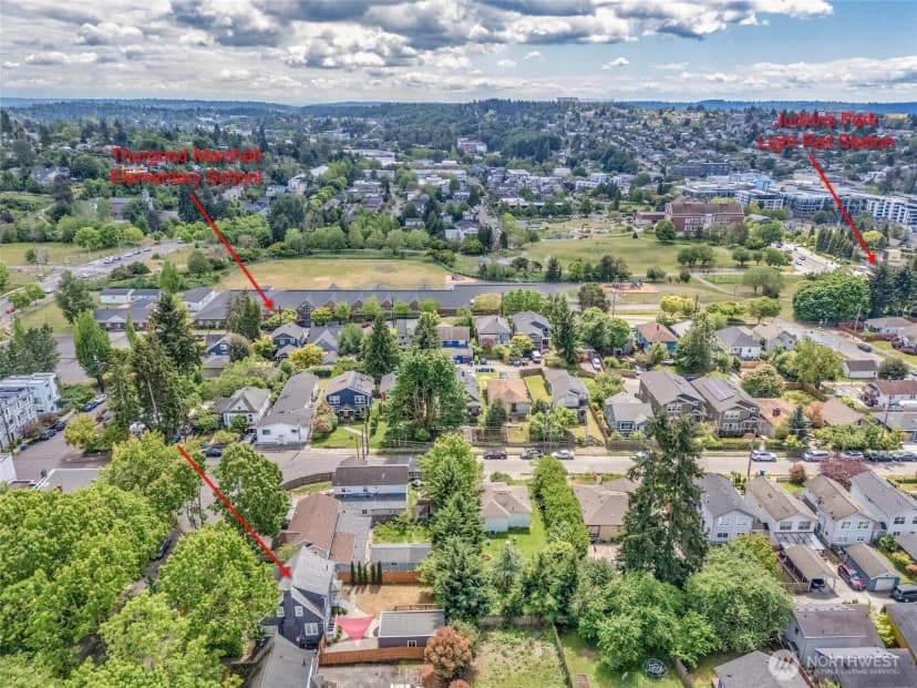 Property photo for 1113 26th Avenue S, Seattle photo 13
