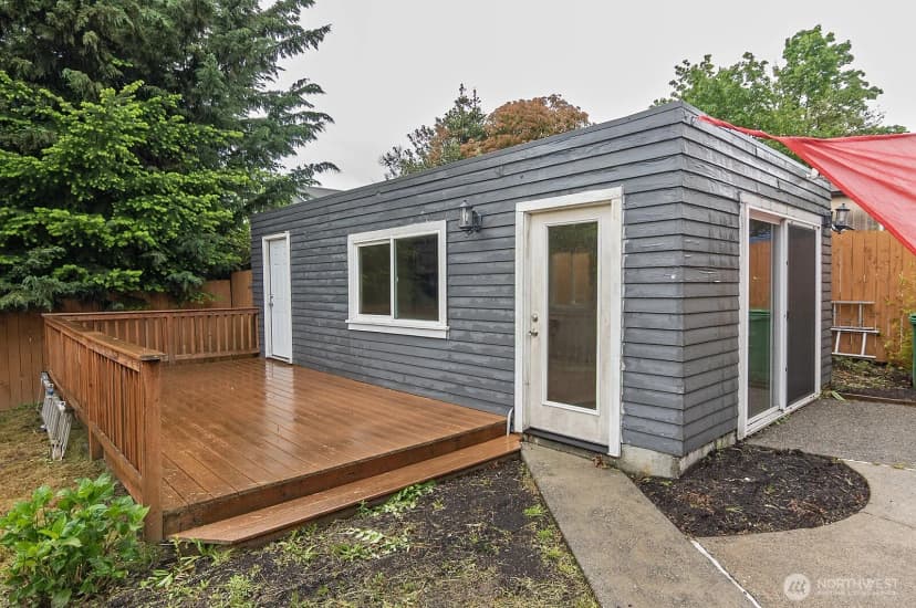Property photo for 1113 26th Avenue S, Seattle photo 25