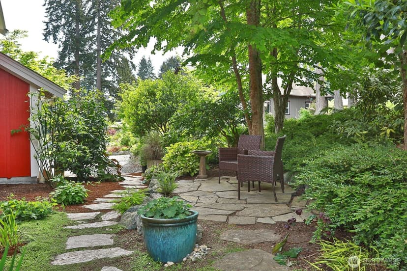 Property photo for 1037 Highview Street, Langley photo 11