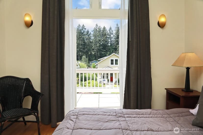Property photo for 1037 Highview Street, Langley photo 26