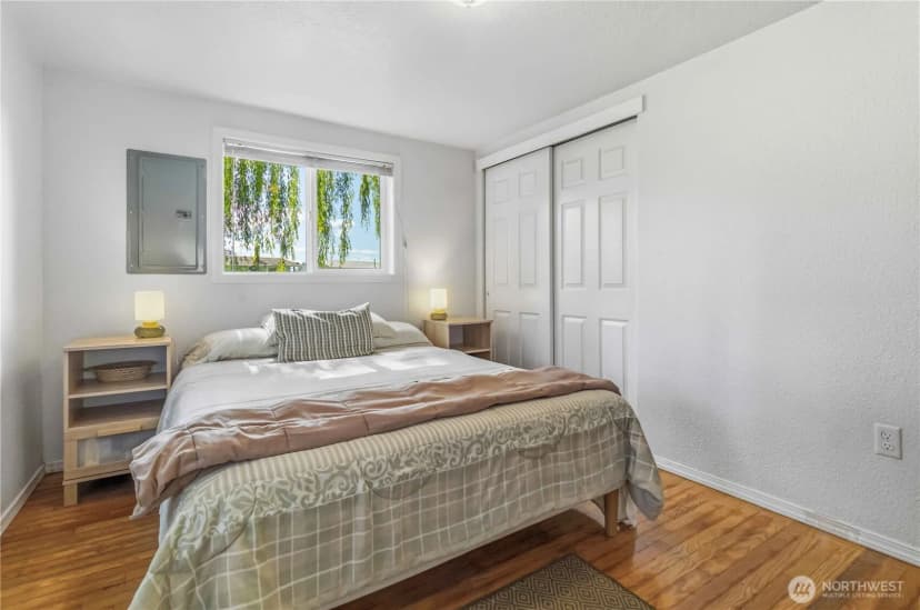 Property photo for 36 E Little Island Road, Cathlamet photo 9