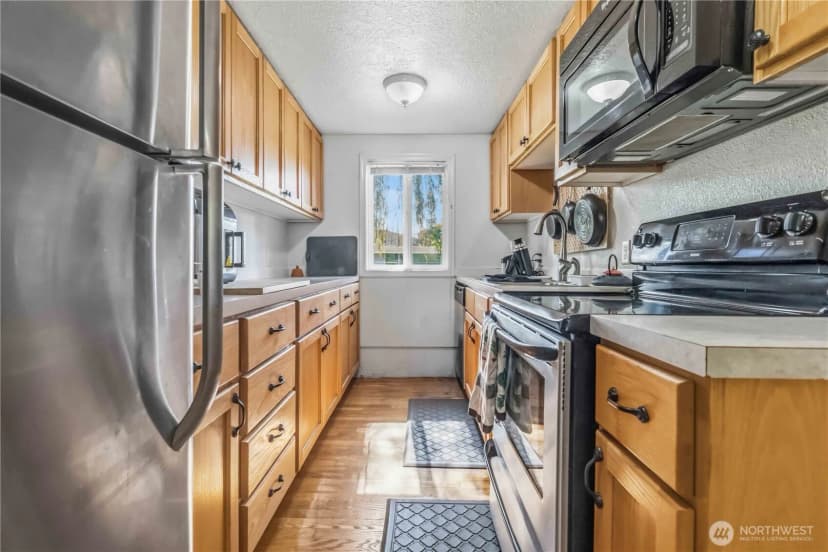 Property photo for 36 E Little Island Road, Cathlamet photo 11