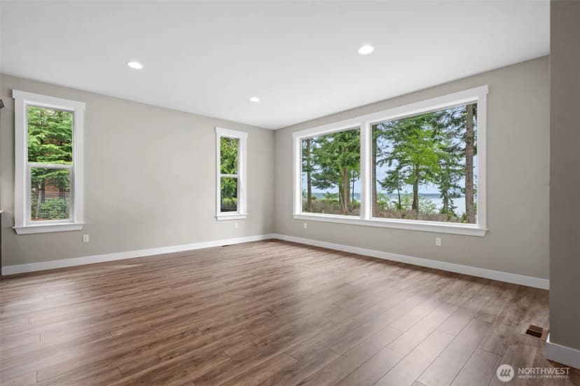 Property photo for 442 Buck Loop Road, Sequim photo 10
