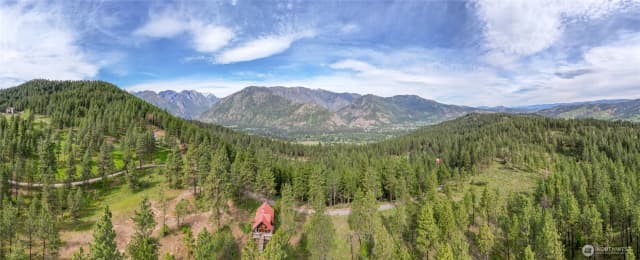 Property photo for 329 First Grade Road, Leavenworth photo 2