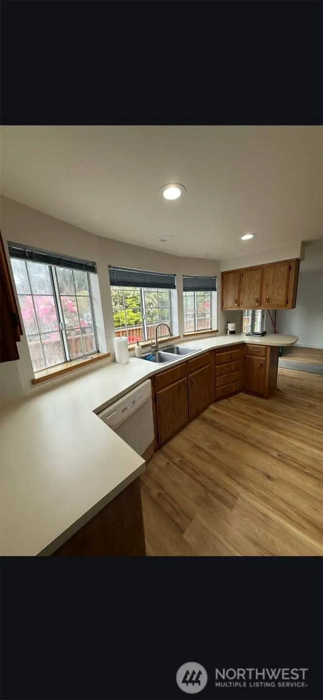 Property photo for 31205 N Place, Ocean Park photo 13